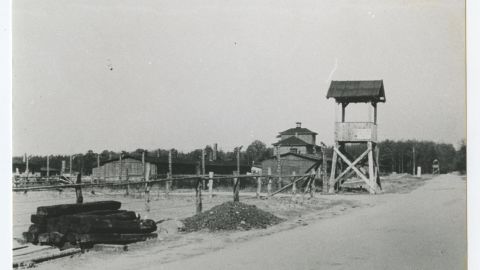 Die Befreiung der Häftlinge des Konzentrationslagers in Wewelsburg 